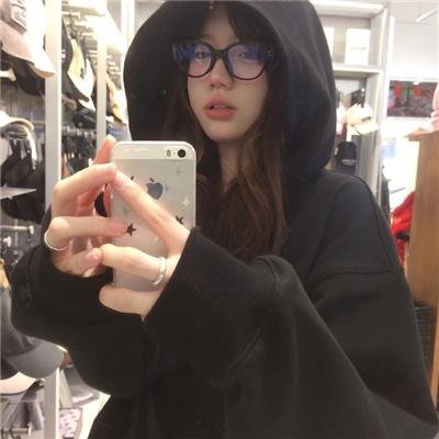 女性悲歌